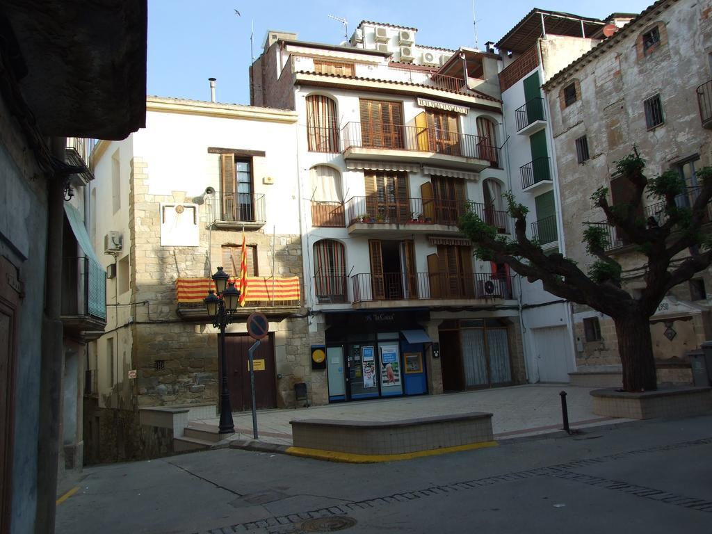 Apartments Cal Benet Camarasa Экстерьер фото